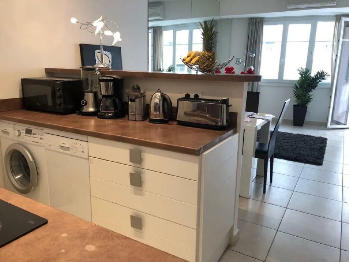 Apartman O Palais Des Iles Two Bedroom Cannes